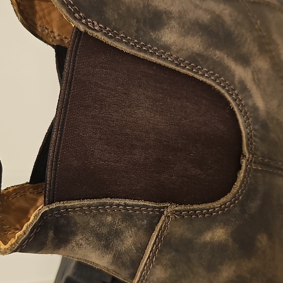 Blundstone Winter Thermal All-terrain Waterproof  Distressed Brown Chelsea Boots - Picture 6 of 11